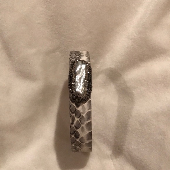 Bracelet - Picture 2 of 2